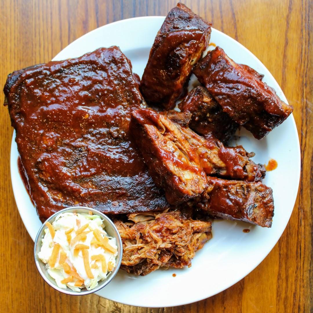 Big Ed's Smoke Pit(Catering only- no walkup service for 2024)